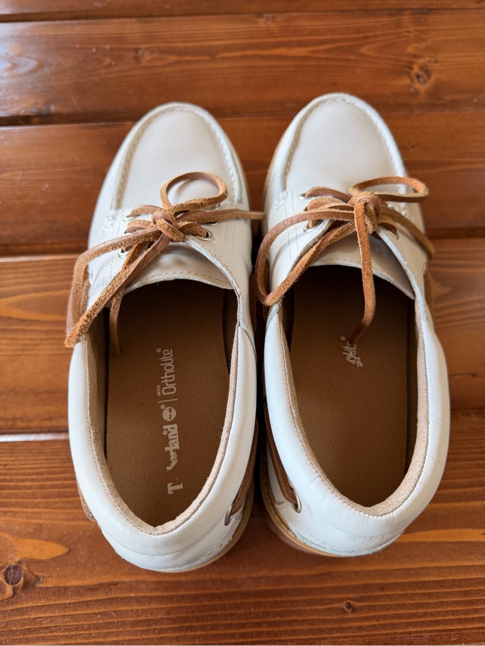 Timberland White Platform Lug-Soled Boat Shoes with Brown Laces - Picture 6 of 8